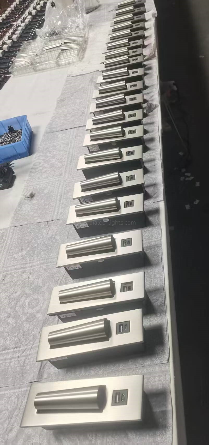 Modern Flexible Hotel Project Wall Light USB Type-C 3W Bedside Wall Lamp Modern Flexible Hotel Project Wall Light USB Type-C 3W Bedside Wall Lamp