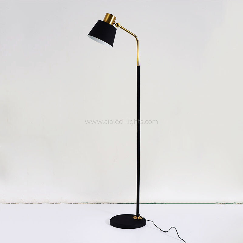 Floor Lamp Wireless Charger E27 USB Metal Shade Standard Light for Resorts