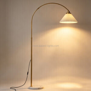 floor lamp with side table wireless charger usb port rotatable retractable floor light (复制)