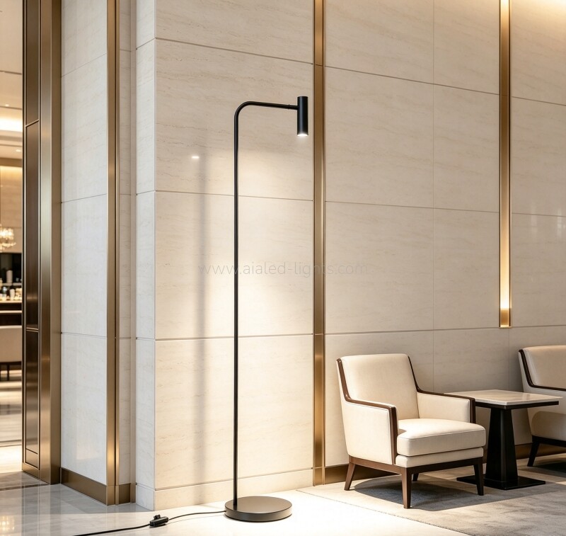 Scandinavian Rotatable Spotlight Floor Lamp Slim LED Accent Lamp for Living Room Corner 3W